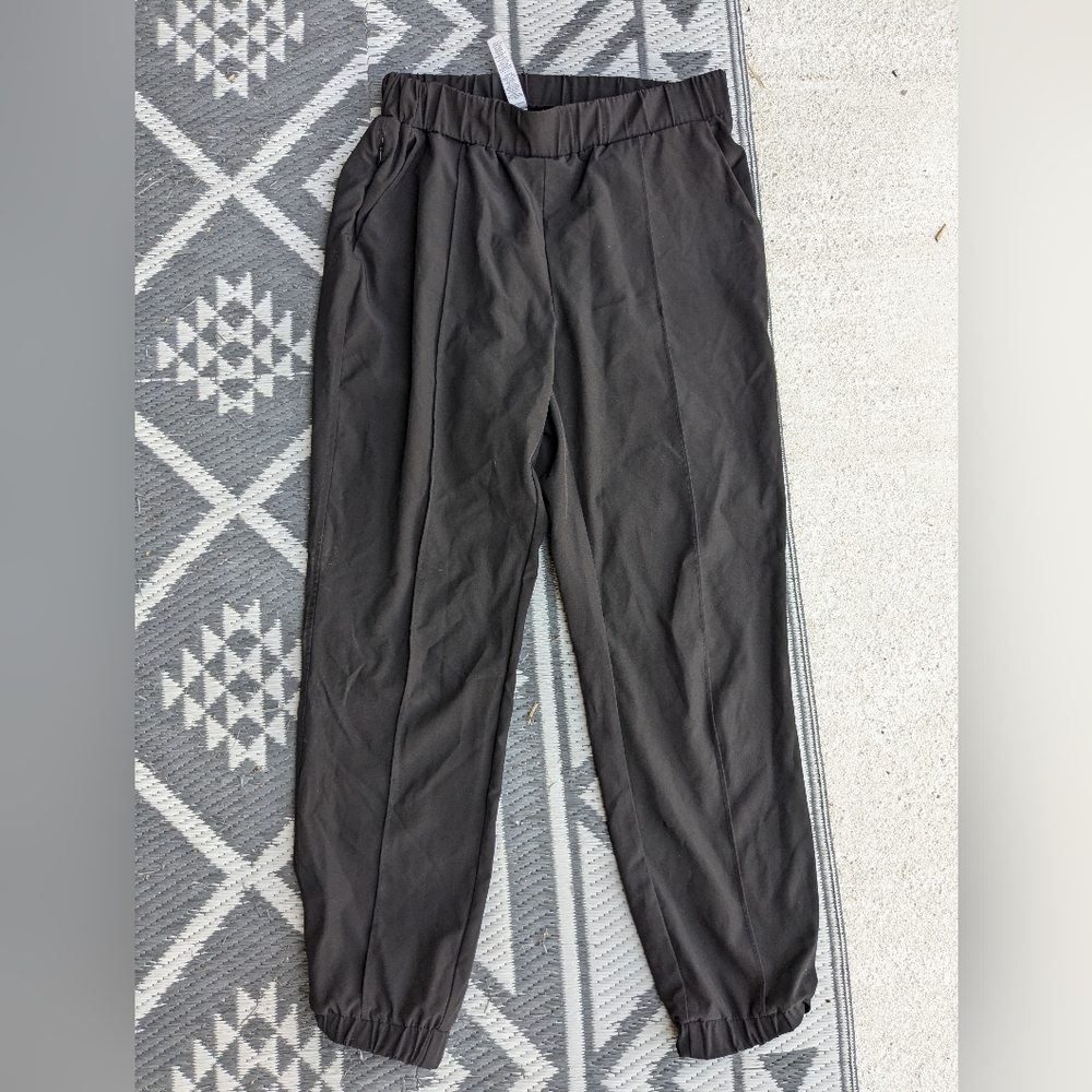 Lightweight Joggers